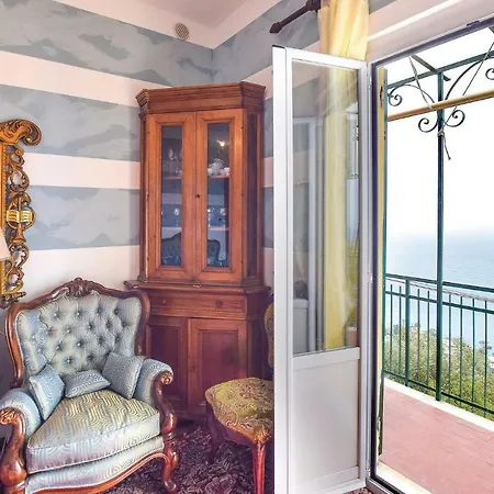 One-bedroom Holiday In Genova Ge * Bogliasco